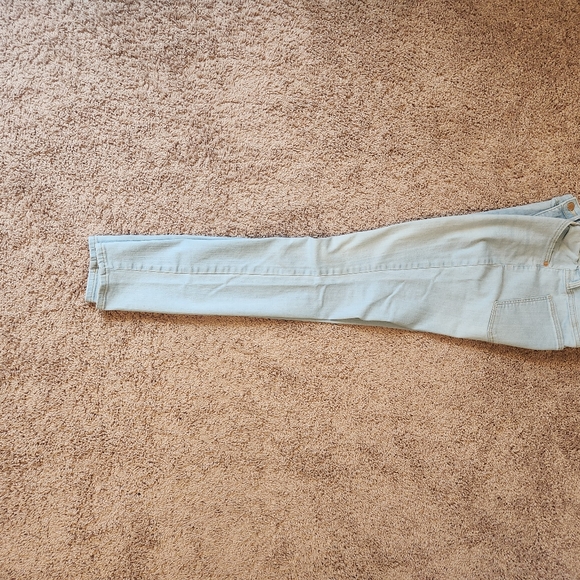 Jean - Picture 5 of 5